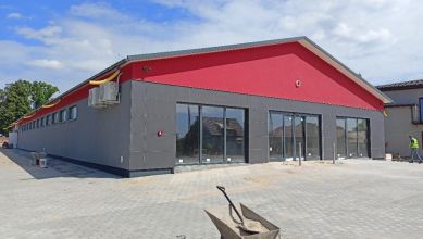 Budowa domów i innych obiektów, docieplenia.