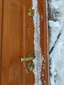 Drzwi zewnętrzne wejsciowe 100 x 210 z ościeżnicą...