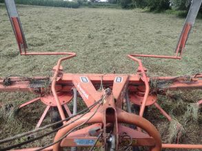 Przetrzasarka przegrabiarka