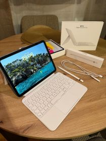 TabletiPad 11” (2025) + Magic Keyboard Folio + Apple...