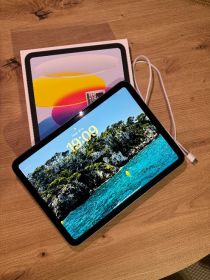 TabletiPad 11” (2025) + Magic Keyboard Folio + Apple...