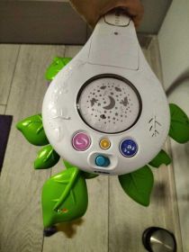 Sprzedam pchacz /jeździk oraz karuzelę