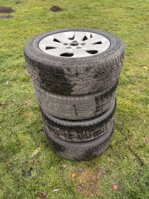Opony z felgami felgi R17 Opony 225/55 R17