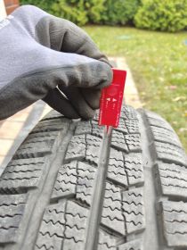 Felgi stalowe z oponami zimowymi Peugeot boxer2007