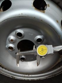 Felgi stalowe z oponami zimowymi Peugeot boxer2007