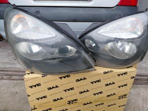 Sprzedam lampy przednie Renault Clio II