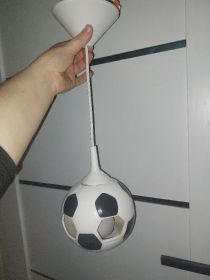 Lampa sufitowa piłka