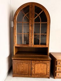 Zestaw mebli dębowych