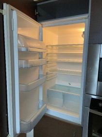 Lodówka pod zabudowę Electrolux