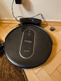 Sprzedam robota sprzątającego cecotek conga 1290