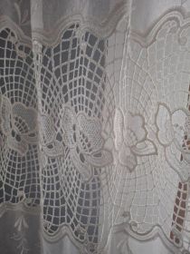 Sprzedam firanę w kolorze ecru