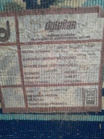 Ręcznie tkany dywan