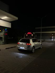 Sprzedam auto wolkswagen golf VII 7