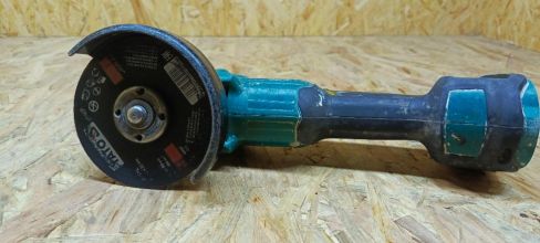 Szlifierka kątowa Makita 18c body