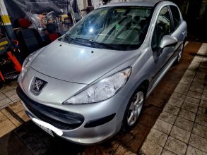 Peugeot 207 1.4 16 V Pb+lpg 2006rok zarejestrowane