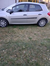 Sprzedam Toyotę Auris 2009