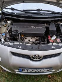 Sprzedam Toyotę Auris 2009