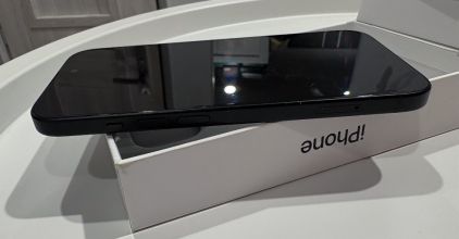 iPhone 15 czarny 128GB