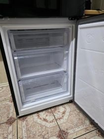 Sprzedam kuchnie indukcyjną,lodówko-zamrażalkę oraz...