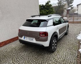 Citroen C4 Cactus 1.2 benzyna 2015 rok