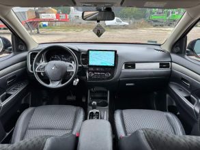 Mitsubishi Outlander 2.2 DIESEL Automat 4x4 Nawigacja Kamera