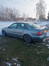 Sprzedam samochód audi a 4 rok...