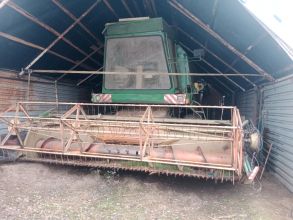 Sprzedam kombajn zbożowy