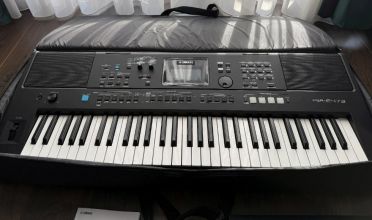 Zestaw Keyboard YAMAHA PSR-E473 w bardzo dobrym stanie