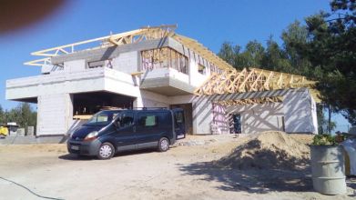 Budowa domów i innych obiektów, docieplenia.