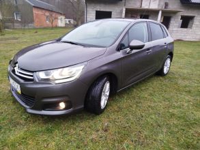 Citroen C4 rok 2016 poj 12 benzyna