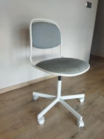Sprzedam krzesło obrotowe zakupione w Ikea
