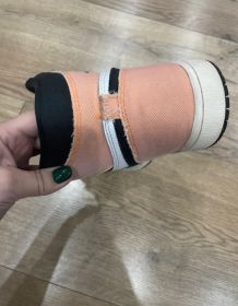 Air Jordan 1 Retro High OG Skyline