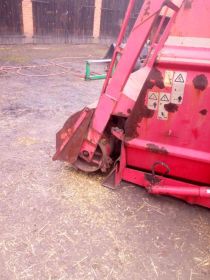 Frez do paszowozu włoski