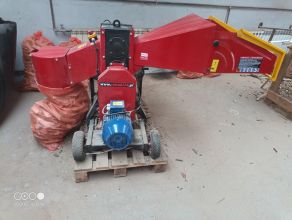 RE120 + WOM Remet rębak rembak