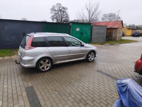 Peugeot 206 SW 1.6 HDi to popularne, ekonomiczne kombi z...