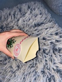 Małe pudełka świąteczne