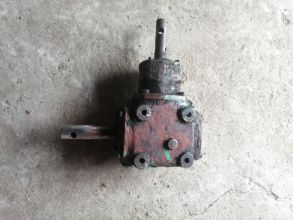 Przekładnia do rozsiewacza piast rcw, kosiarka rotacyjna...