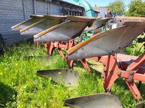 Plug obrotowy 4 skibowy obrotowy