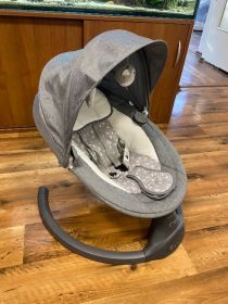 Leżaczek elektryczny