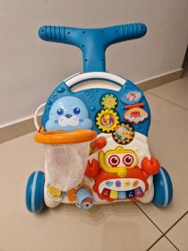 Pchacz i stoliczek edukacyjny w jednym 2w1