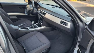 Sprzedam BMW E90 2.0 143KM Benzyna ,