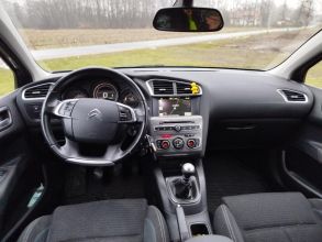 Citroen C4 rok 2016 poj 12 benzyna