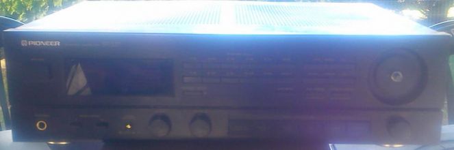 Amplituner Pioneer - na części lub naprawy. CD na 6 płyt