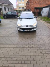 Peugeot 206sw Outlander 1.6hdi 2006r