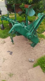 Sprzedam pług obrotowy 3 skibowy