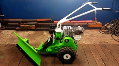 Kosiarka listwowa viking FM 440