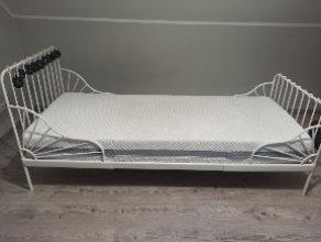 Łóżko dla dziewczynki