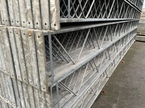 Wiaty rolnicze pod bydło maszyny traktory