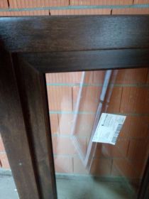 Spszedam dwa okna kolor orzech cena do...