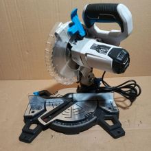 Elektronarzędzia i narzędzia spalinowe